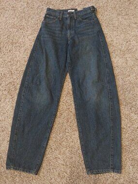 Levi’s Cinch Barrel Women's - 24W x 31L